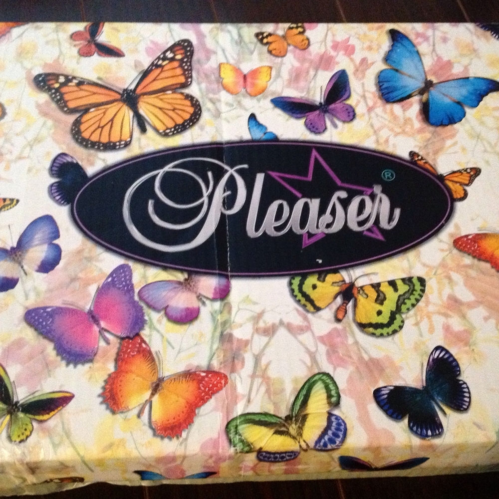 Pleaser Size 15